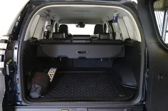 Toyota Land Cruiser, 2.8, 150 kW, diesel, automatic, four-wheel drive