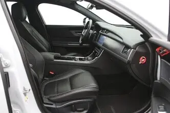 Jaguar XF, 2.0, 177 kW, diesel, automatic, four-wheel drive