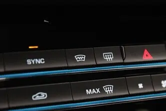 Jaguar XF, 2.0, 177 kW, diesel, automatic, four-wheel drive