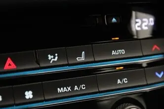 Jaguar XF, 2.0, 177 kW, diesel, automatic, four-wheel drive