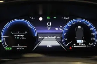 Toyota Corolla, 1.8, 72 kW, гибрид, автомат, передний привод