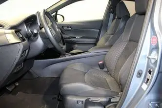 Toyota C-HR, 1.8, 72 kW, гибрид, автомат, передний привод