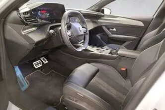 Peugeot 408, 1.2, 100 kW, гибрид, автомат, передний привод