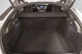 Peugeot 408, 1.2, 100 kW, гибрид, автомат, передний привод