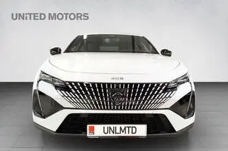 Peugeot 408, 1.2, 100 kW, гибрид, автомат, передний привод
