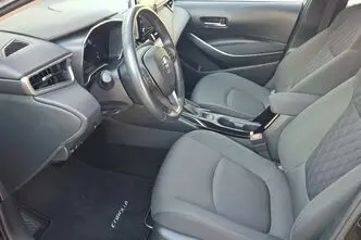 Toyota Corolla, 1.5, 92 kW, бензин, автомат, передний привод