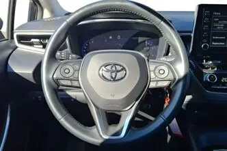 Toyota Corolla, 1.5, 92 kW, бензин, автомат, передний привод