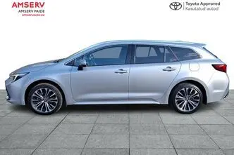 Toyota Corolla, 1.8, 72 kW, hybrid, automatic, front-wheel drive