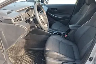 Toyota Corolla, 1.8, 72 kW, hybrid, automatic, front-wheel drive
