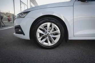 Škoda Octavia, 1.5, 96 kW, бензин, автомат, передний привод