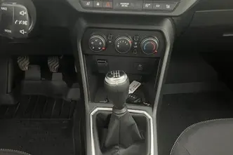 Dacia Sandero, 1.0, 67 kW, бензин, механическая, передний привод