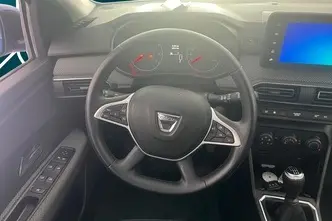 Dacia Sandero, 1.0, 67 kW, бензин, механическая, передний привод
