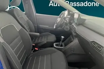 Dacia Sandero, 1.0, 67 kW, бензин, механическая, передний привод