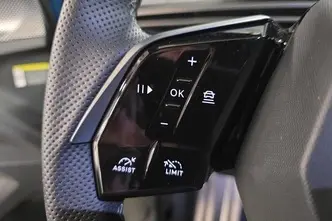 Peugeot 3008, elekter, automaat, esivedu