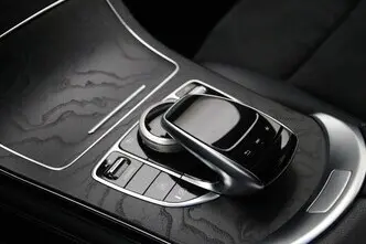 Mercedes-Benz GLK 220, 2.1, 125 kW, diesel, automatic, four-wheel drive