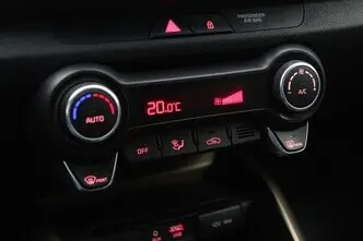 Kia Stonic, 1.0, 88 kW, bensiin, manuaal, esivedu