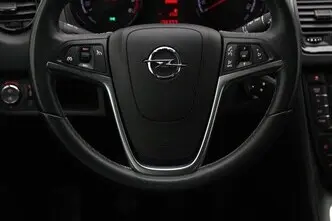 Opel Meriva, 1.4, 88 kW, бензин, механическая, передний привод