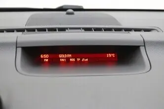 Opel Meriva, 1.4, 88 kW, бензин, механическая, передний привод