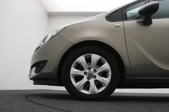 Opel Meriva, 1.4, 88 kW, бензин, механическая, передний привод