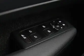 Volvo XC40, 2.0, 182 kW, petrol, automatic, four-wheel drive