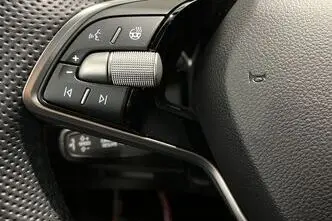 Škoda Kodiaq, 1.5, 110 kW, гибрид, автомат, передний привод