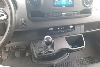 Mercedes-Benz Sprinter, 2.1, 105 kW, diesel, manual, front-wheel drive