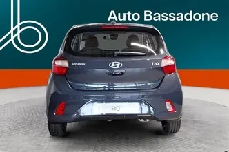 Hyundai i10, 1.0, 46 kW, petrol, manual, front-wheel drive