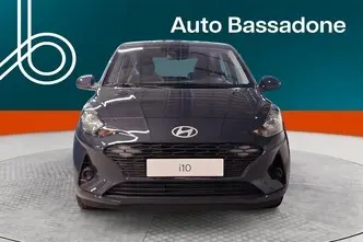 Hyundai i10, 1.0, 46 kW, petrol, manual, front-wheel drive