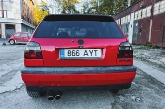 Volkswagen Golf, 2.0, 85 kW, бензин, механическая, передний привод