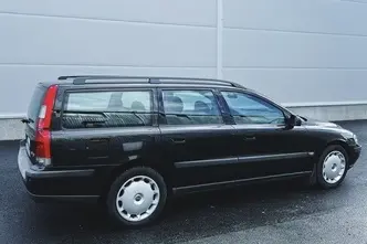 Volvo V70, 2.4, 147 kW, bensiin, automaat, esivedu