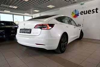 Tesla Model 3, 366 kW, electric, automatic, four-wheel drive
