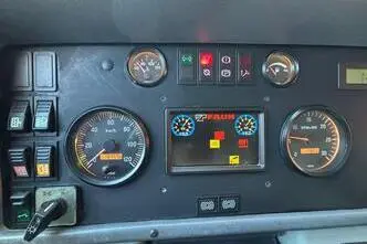 390 kW, diesel