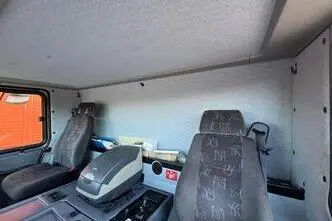 390 kW, diesel