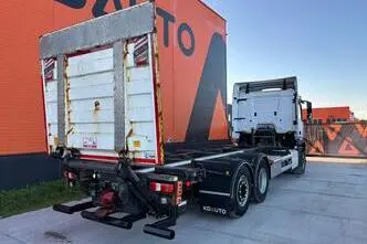 Mercedes-Benz Antos 2545 6x2, 320 kW, diesel, automatic