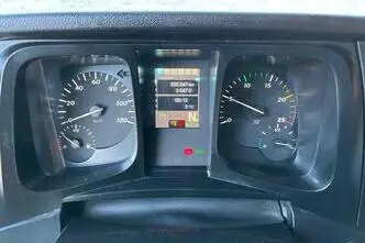 Mercedes-Benz Antos 2545 6x2, 320 kW, diesel, automatic