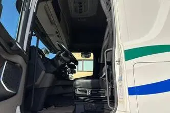 Scania R650, 478 kW, diesel, automatic