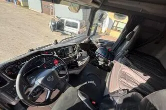Scania R650, 478 kW, diesel, automatic