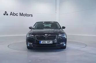 Škoda Superb, 1.8, 132 kW, bensiin, automaat, esivedu