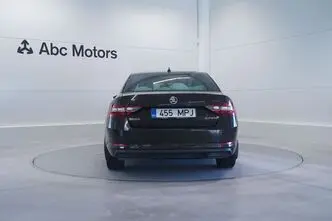 Škoda Superb, 1.8, 132 kW, bensiin, automaat, esivedu