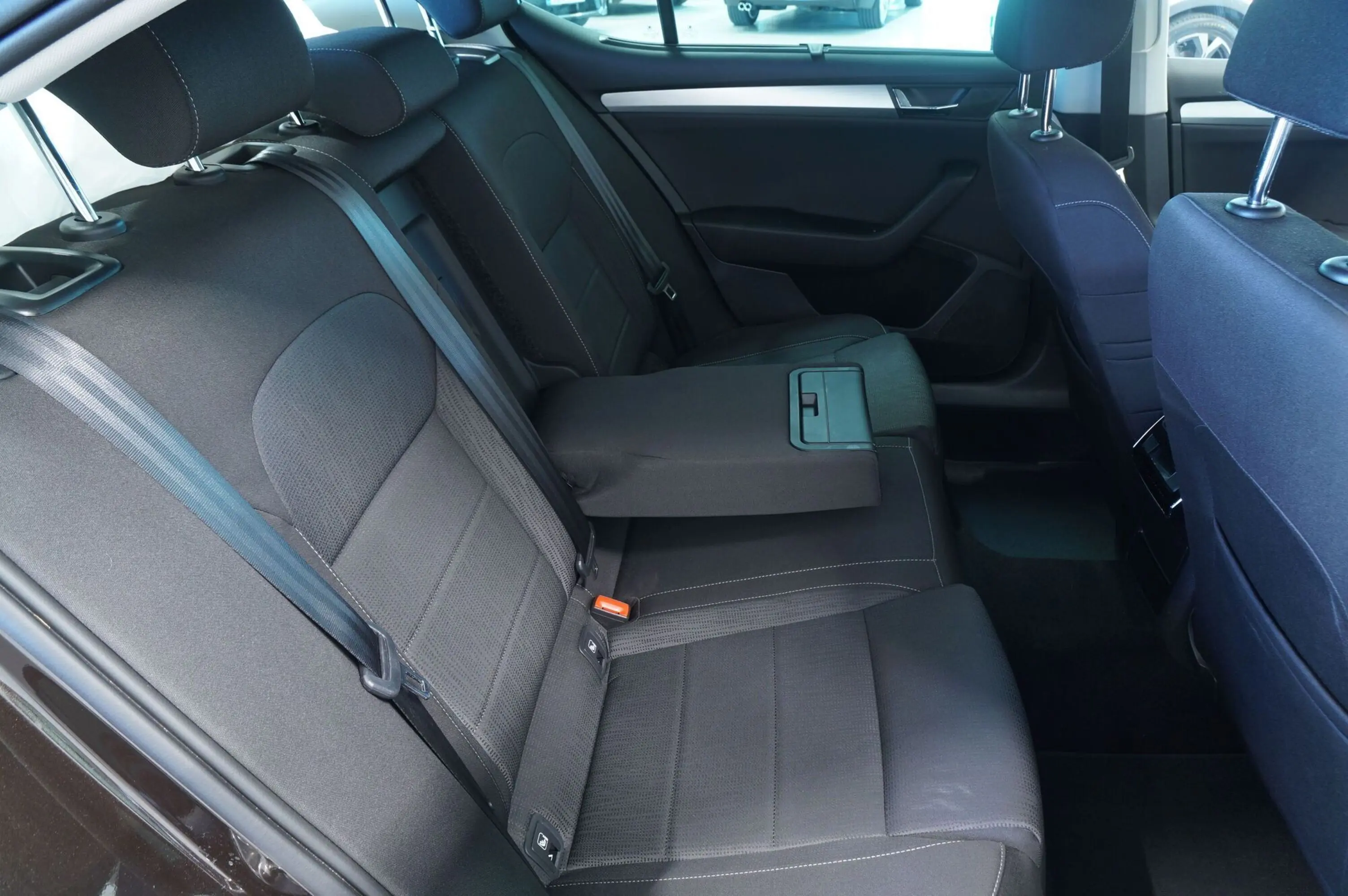 Škoda Superb, 1.8, 132 kW, bensiin, automaat, esivedu