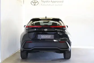 Toyota C-HR, 1.8, 72 kW, гибрид, автомат, передний привод