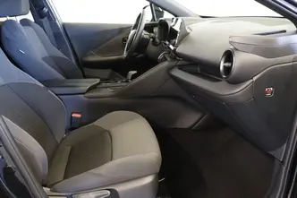 Toyota C-HR, 1.8, 72 kW, гибрид, автомат, передний привод