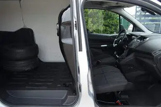 Ford Transit Connect, manuaal, esivedu