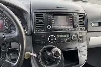 Volkswagen Multivan, 2.5, 128 kW, diesel, manual, four-wheel drive