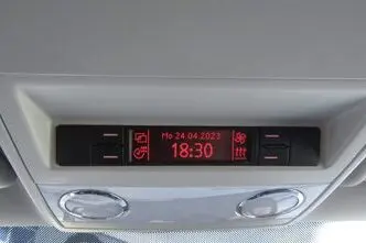 Volkswagen Multivan, 2.5, 128 kW, diesel, manual, four-wheel drive