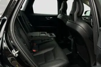 Volvo XC60, 2.0, 235 kW, plug-in hybrid, automatic, four-wheel drive