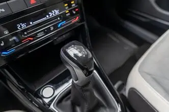 Volkswagen T-Cross, 1.0, 85 kW, bensiin, automaat, esivedu