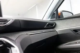 Peugeot 3008, 1.5, 96 kW, diisel, automaat, esivedu