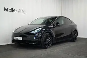 Tesla Model Y, 155 kW, electric, automatic, four-wheel drive