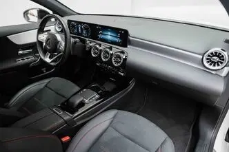 Mercedes-Benz A 200, 1.3, 120 kW, bensiin, automaat, esivedu